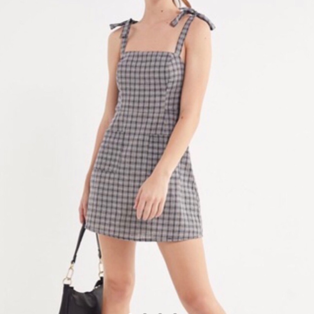 BRAND NEW WITH TAG URBAN OUTFITTERS MINI DRESS